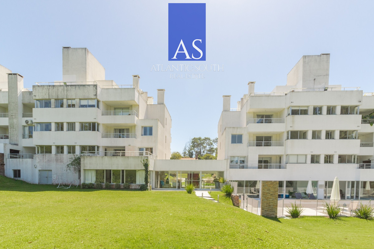 Apartamento ID.3399 - PENTHOUSE en el Golf 3 dormitorios 3 baños, gran barbacoa propia, garage y amenities