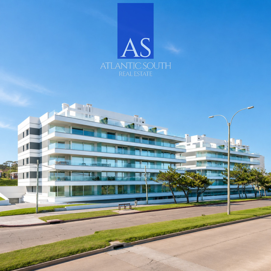 Apartamento ID.4799 - Frente al Mar en Playa Mansa 2 Suites + Dependencia completa Vista Parcial al mar primera línea Playa Mansa Punta del Este