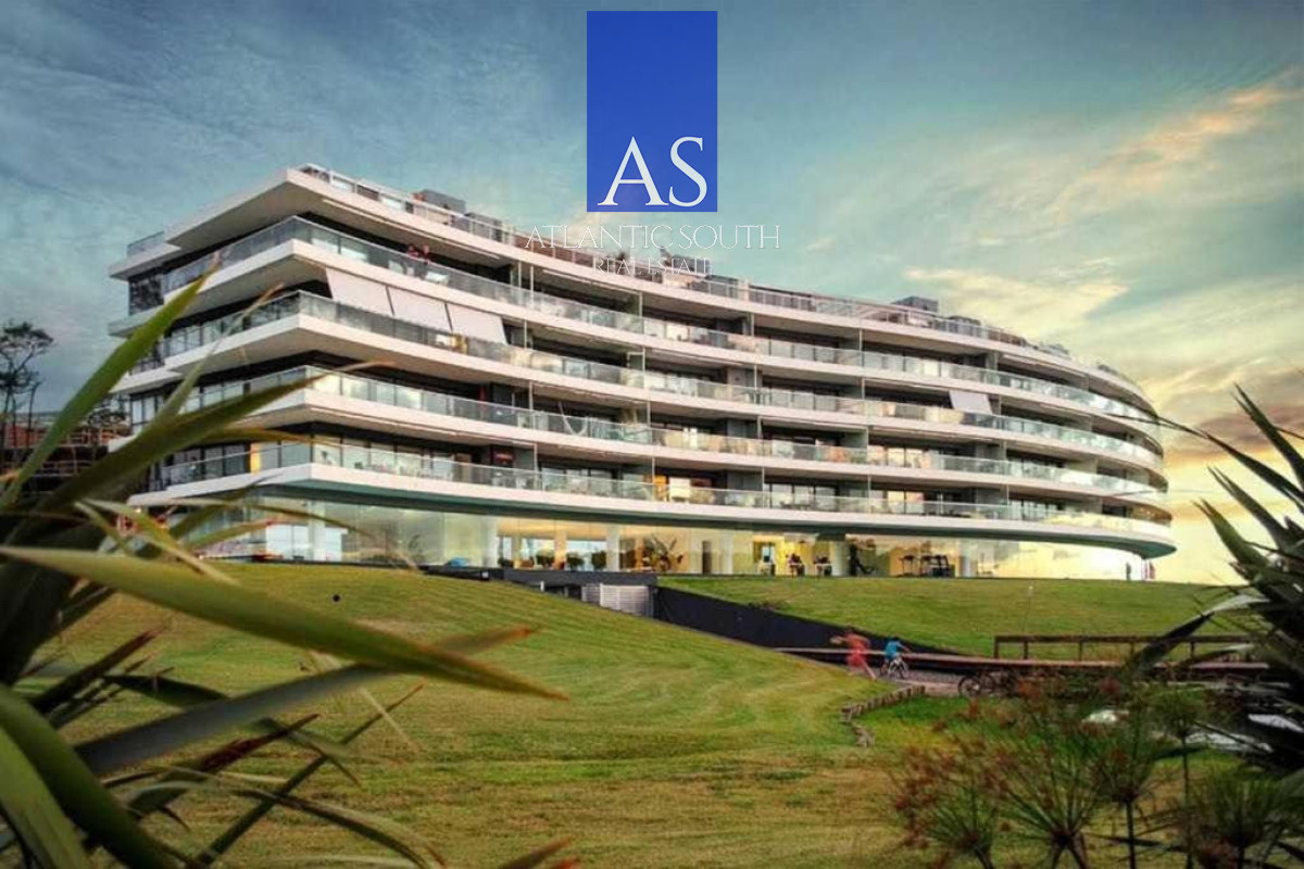 Apartamento ID.5202 - Apartamento en venta en playa mansa, Punta del Este