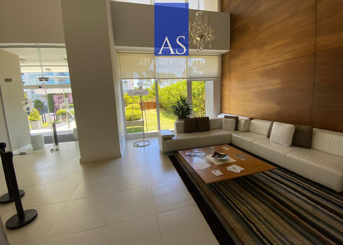 Apartamento ID.4898 - Penthouse dúplex con terrazas excepcionales y vistas panorámicas en Punta del Este