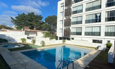 2 dormitorios moderno y luminoso con terraza y cochera Aidy Grill Punta del Este