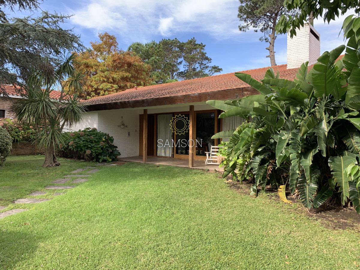 Casa ID.66954 - Casa en venta Parada 16 de Playa mansa Punta del Este