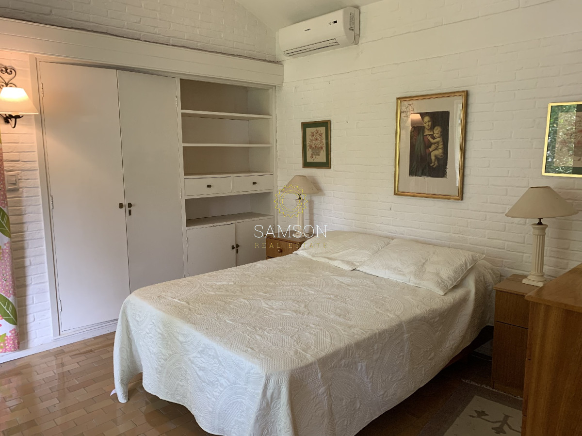 Casa ID.66954 - Casa en venta Parada 16 de Playa mansa Punta del Este
