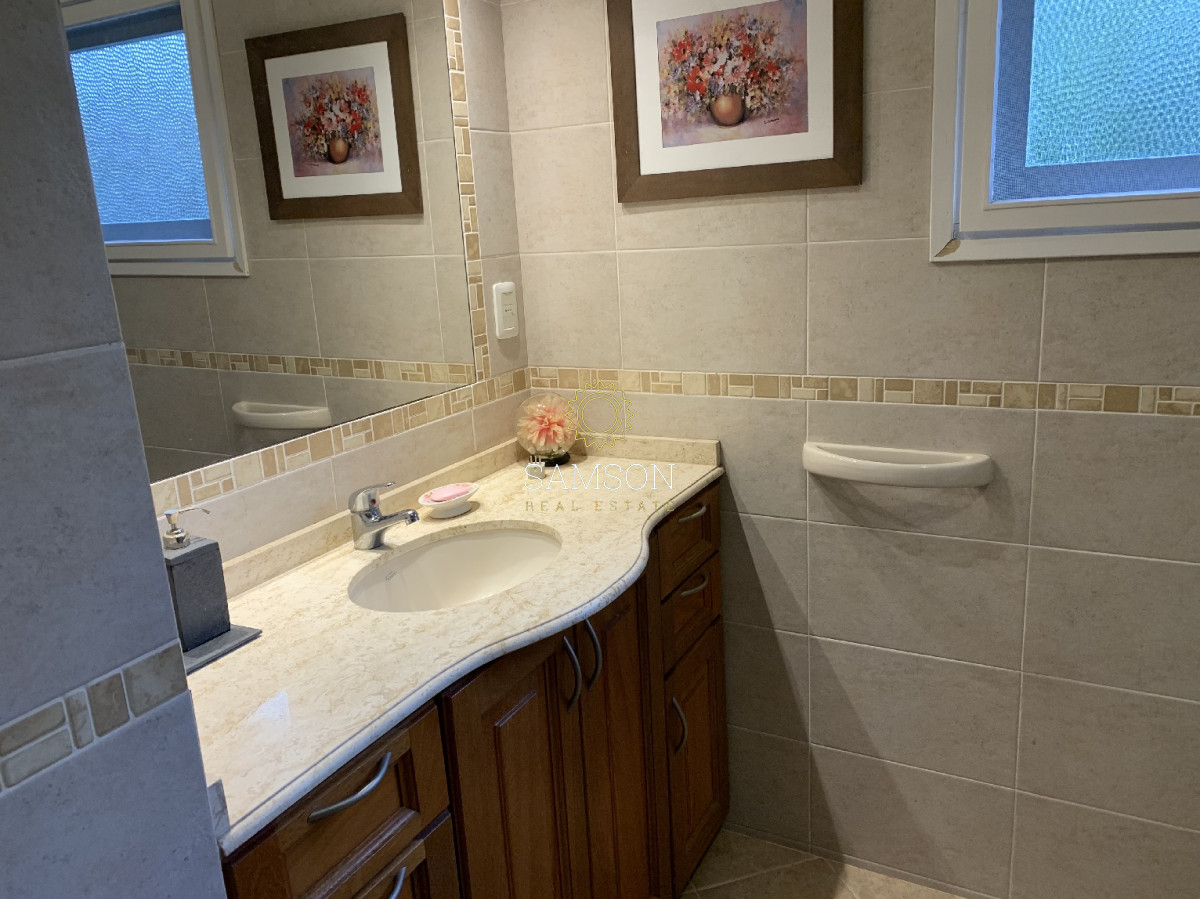 Casa ID.66954 - Casa en venta Parada 16 de Playa mansa Punta del Este