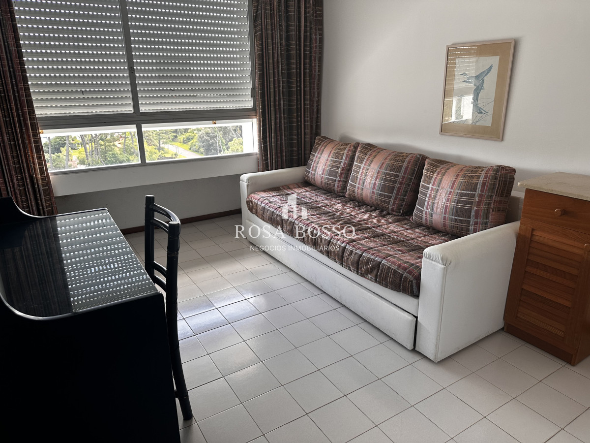 Apartamento ID.9610 - Apartamento Venta 3 dormitorios Roosevelt Punta del Este 