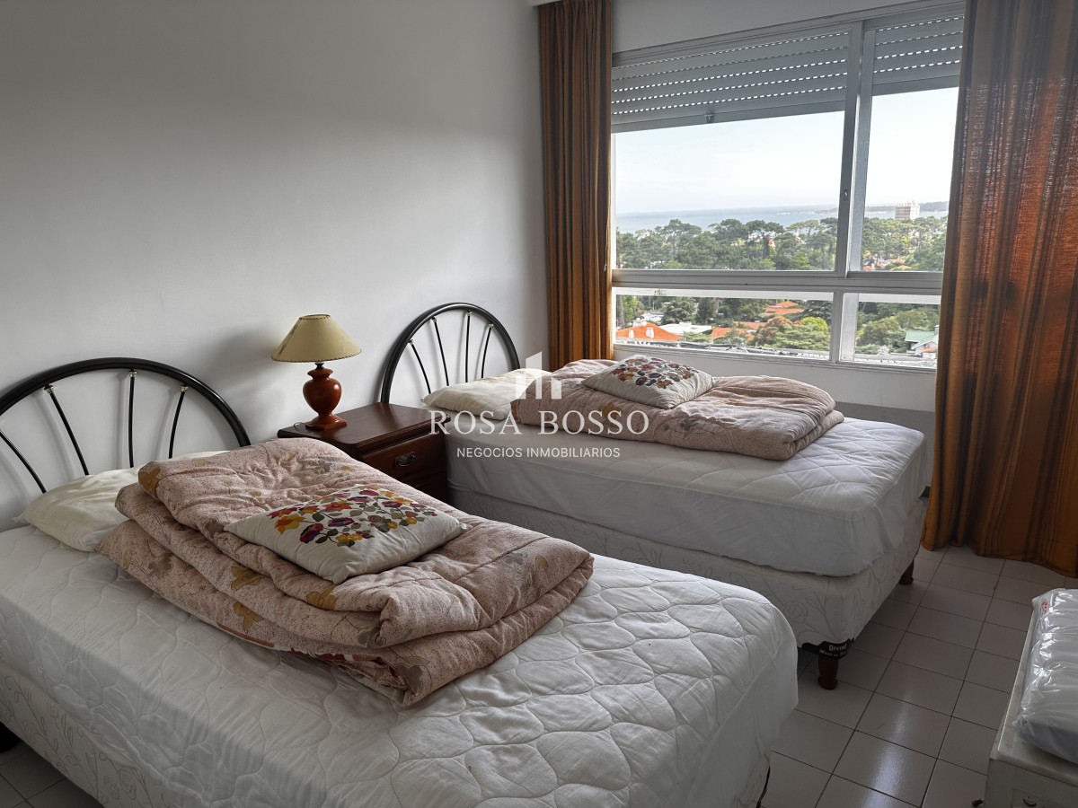 Apartamento ID.9610 - Apartamento Venta 3 dormitorios Roosevelt Punta del Este 
