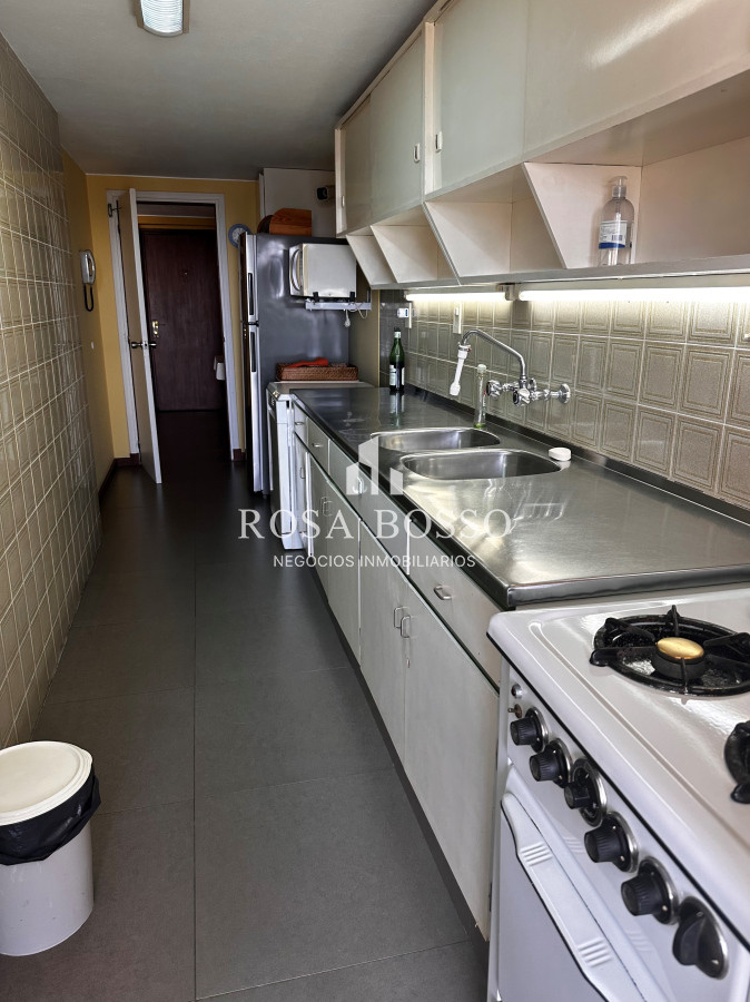 Apartamento ID.9610 - Apartamento Venta 3 dormitorios Roosevelt Punta del Este 