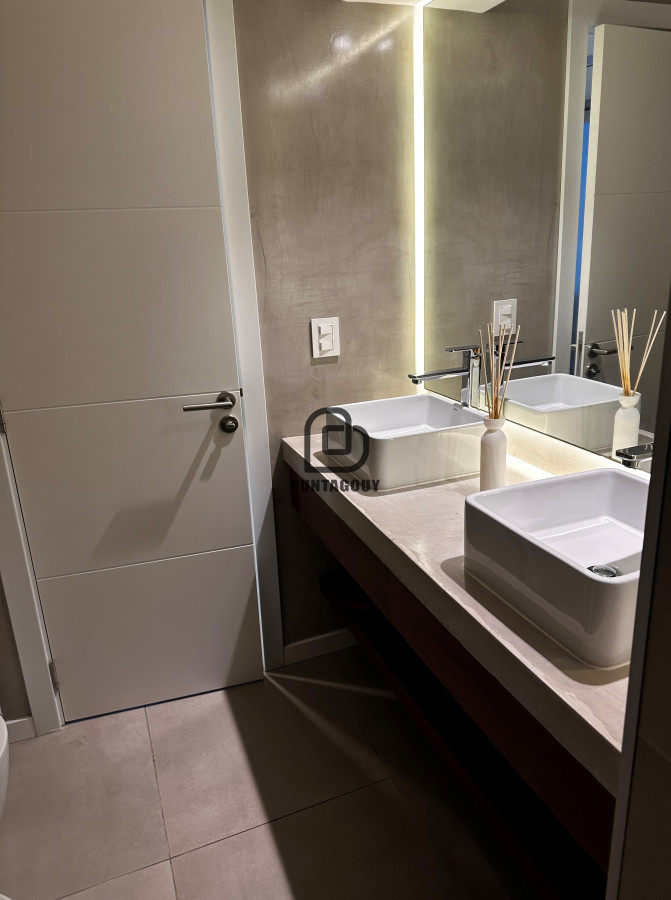 Apartamento ID.1652 - ESPECTACULAR APARTAMENTO SOBRE PLAYA MANSA