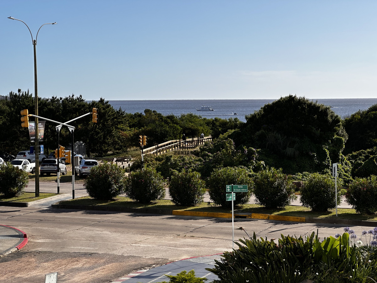 Apartamento ID.1652 - ESPECTACULAR APARTAMENTO SOBRE PLAYA MANSA