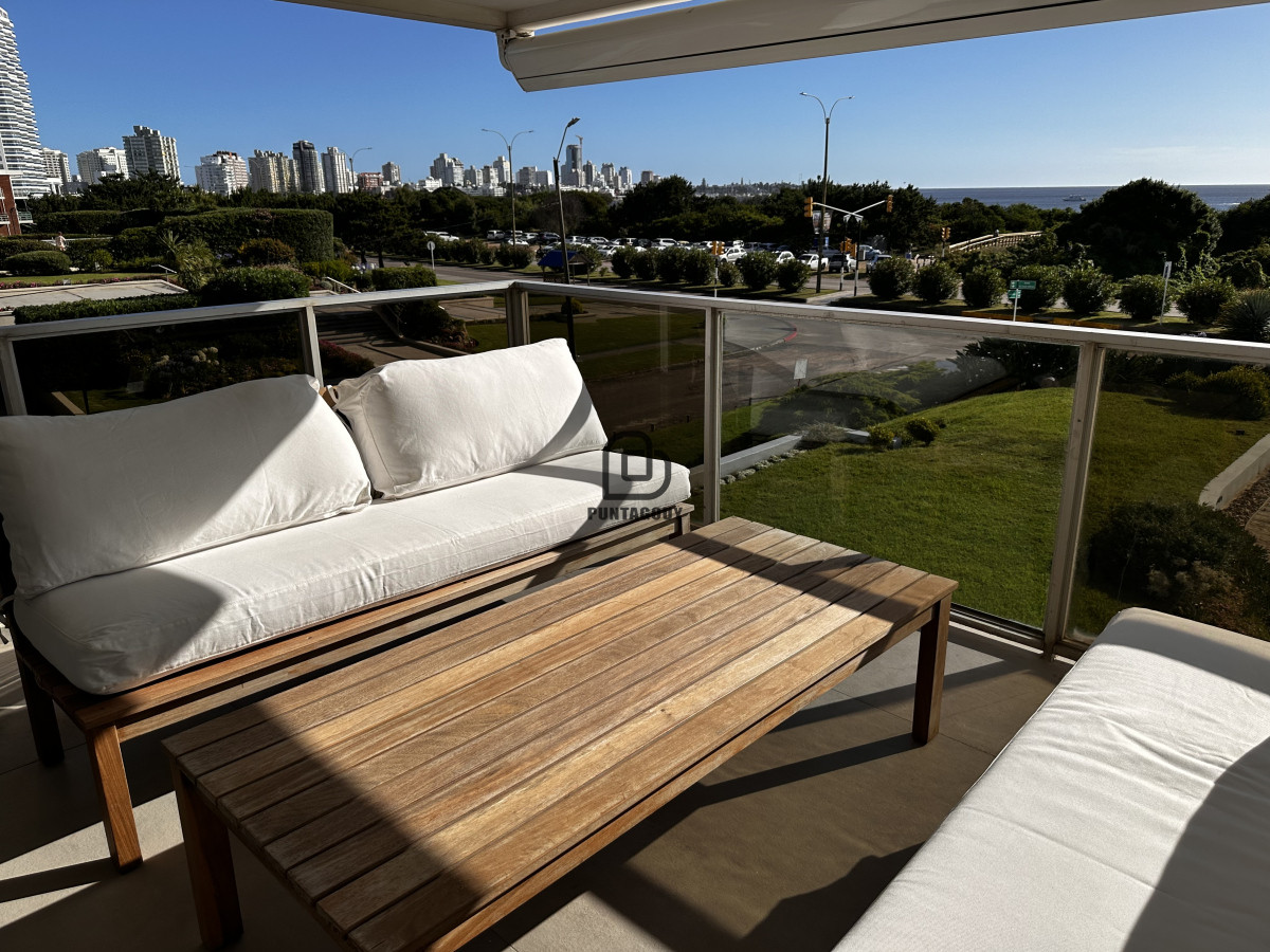 Apartamento ID.1652 - ESPECTACULAR APARTAMENTO SOBRE PLAYA MANSA