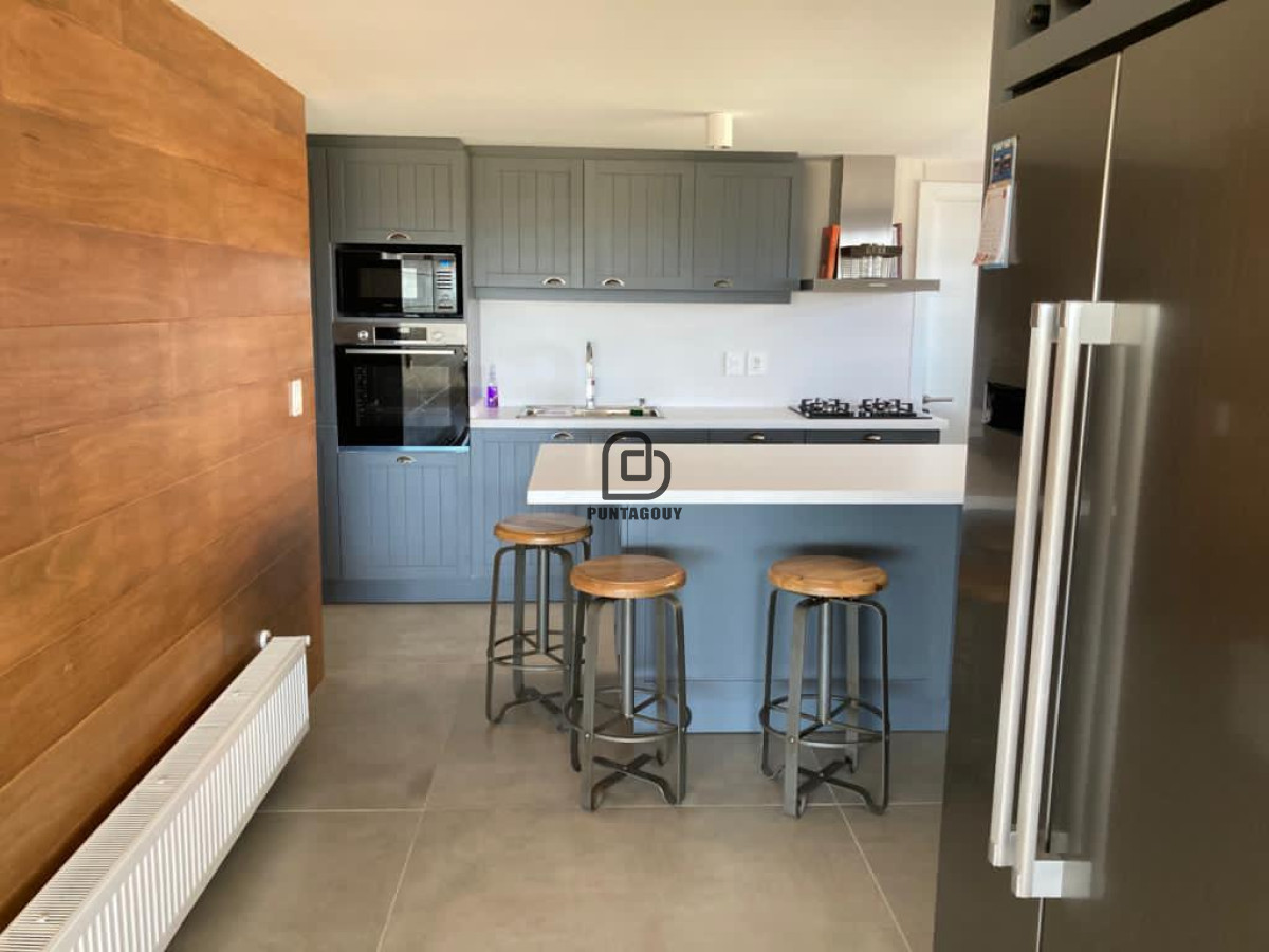 Apartamento ID.1652 - ESPECTACULAR APARTAMENTO SOBRE PLAYA MANSA