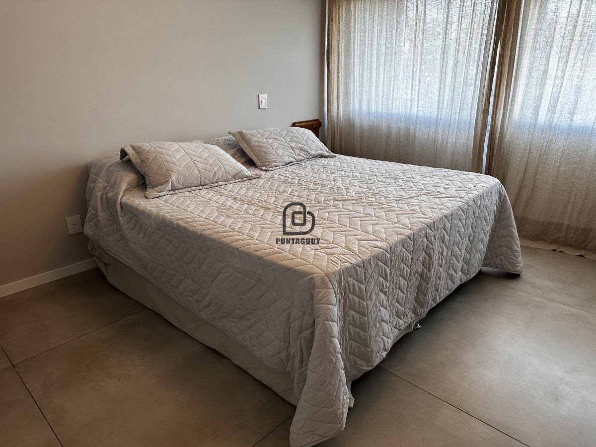 Apartamento ID.1652 - ESPECTACULAR APARTAMENTO SOBRE PLAYA MANSA