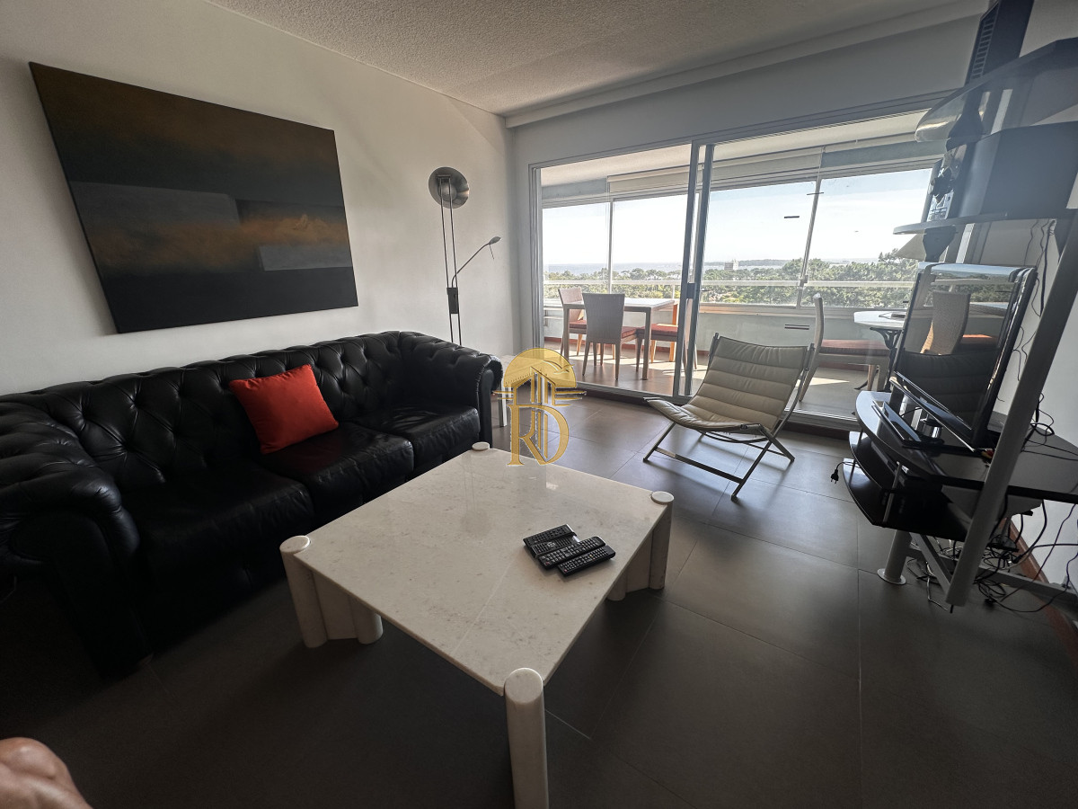 EN VENTA APARTAMENTO PISO ALTO  3 DORMITORIOS -id-294-4