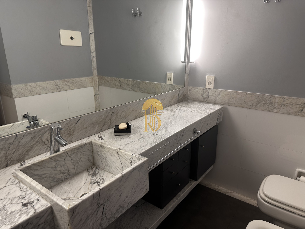 EN VENTA APARTAMENTO PISO ALTO  3 DORMITORIOS -id-294-17