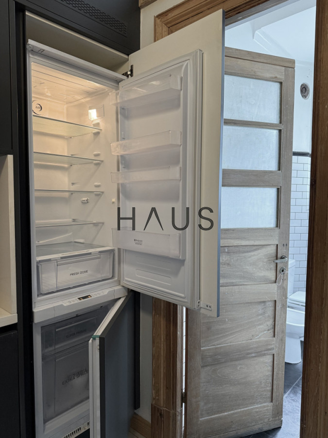 Apartamento ID.727 - Venta de excelente apartamento de un dormitorio en emblemático edificio sobre la calle 20