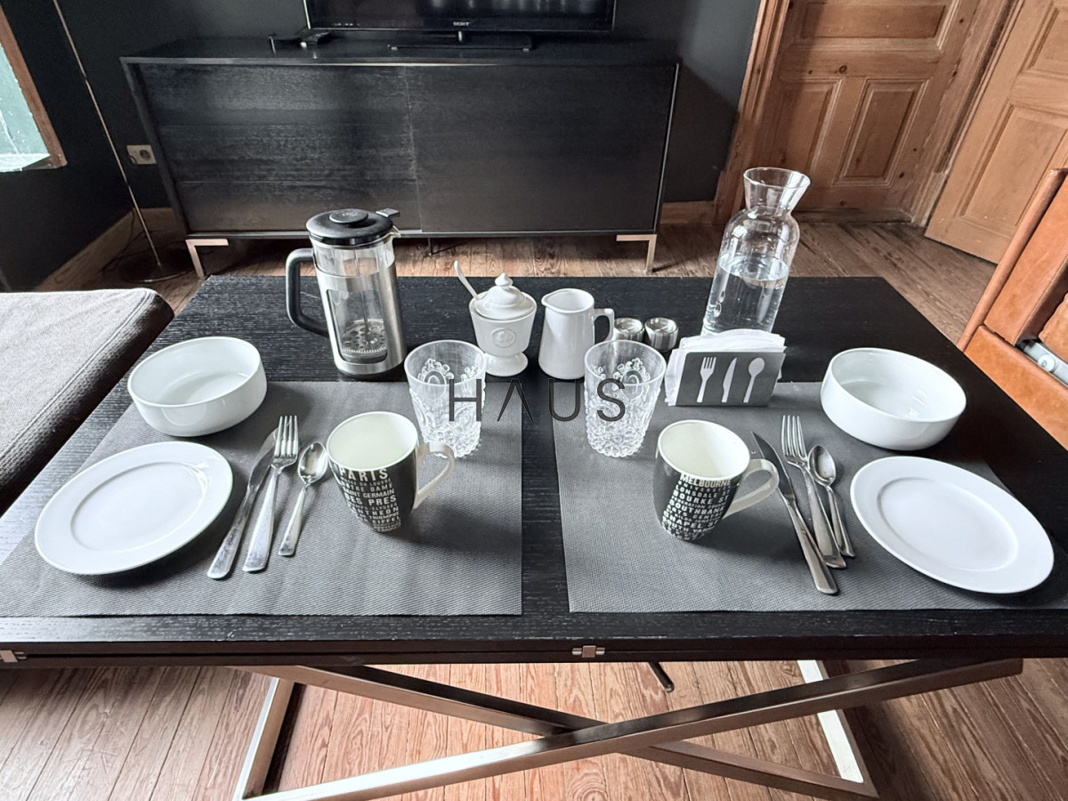 Apartamento ID.727 - Venta de excelente apartamento de un dormitorio en emblemático edificio sobre la calle 20