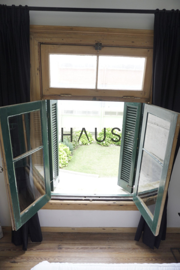 Apartamento ID.727 - Venta de excelente apartamento de un dormitorio en emblemático edificio sobre la calle 20