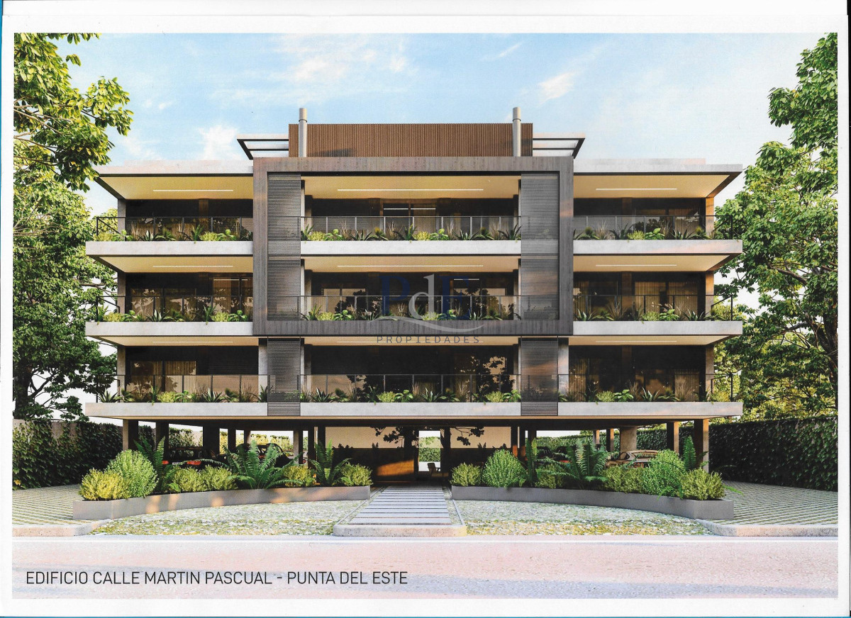 Terreno en Venta para Construcción. Edificio de Bloques Bajos. 