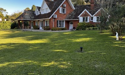 EN VENTA UNA CASA CON TRADICION DE 5 DORMITORIOS