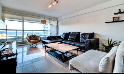Se vende APARTAMENTO- 3 dormitorios, Punta del Este