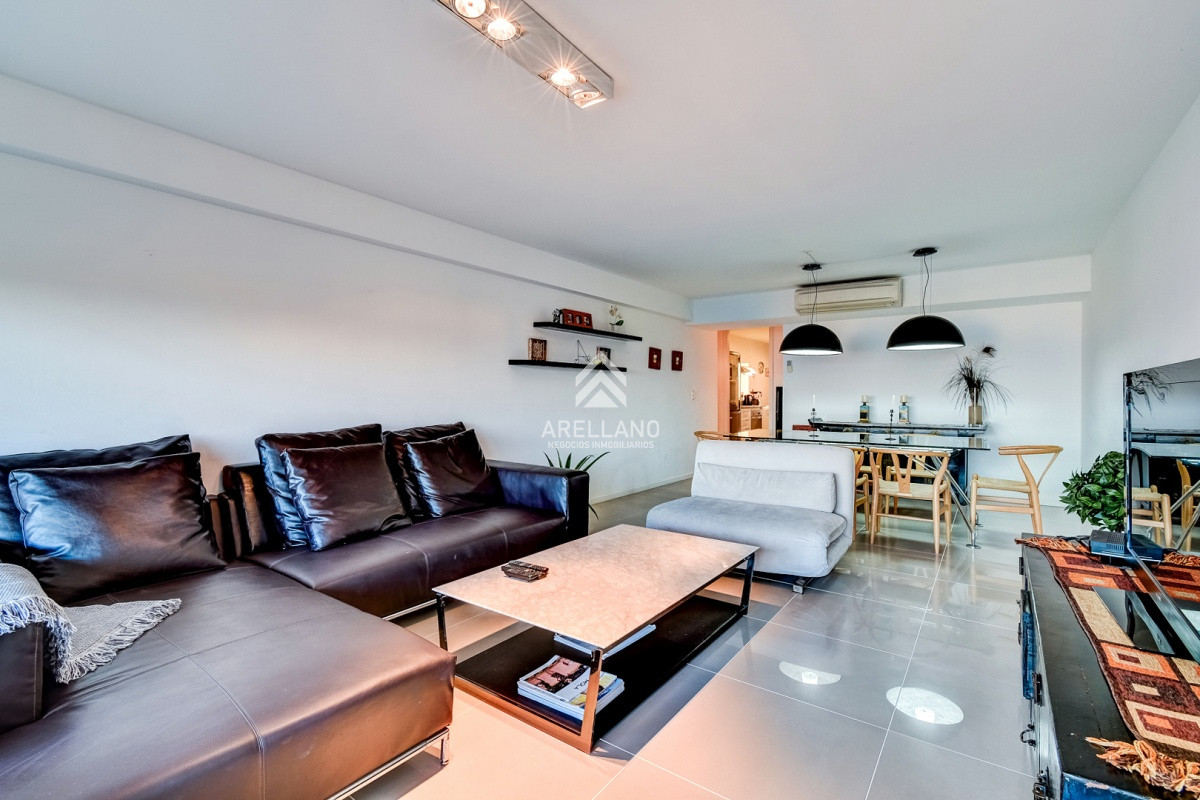 Apartamento ID.3827 - 3 dormitorios playa brava