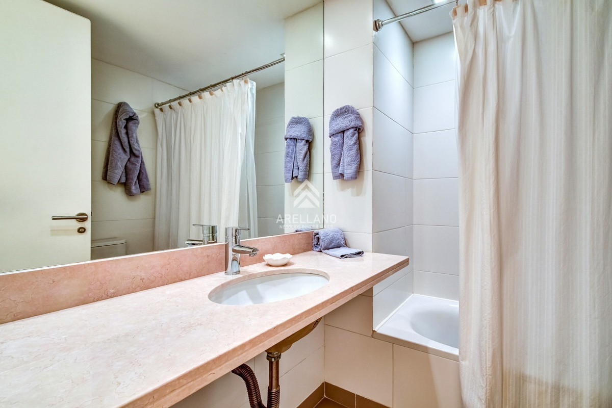 Apartamento ID.3827 - 3 dormitorios playa brava