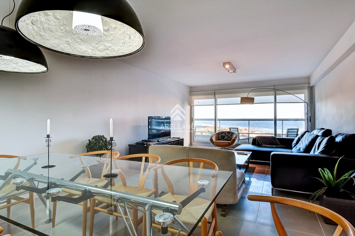 Apartamento ID.3827 - 3 dormitorios playa brava