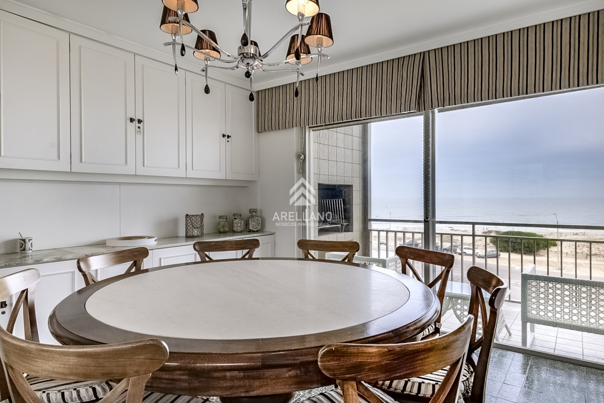 Apartamento ID.1881 - Venta apartamento 3 dormitorios 