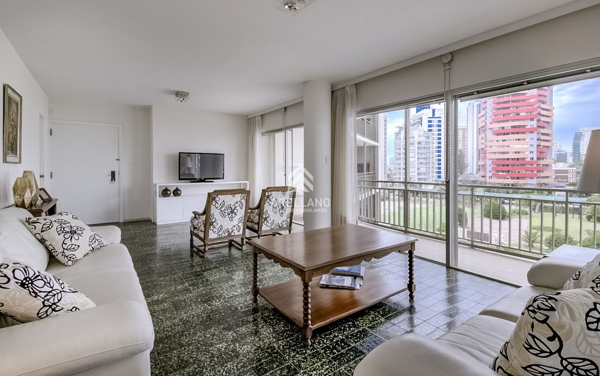 Apartamento ID.1881 - Venta apartamento 3 dormitorios 