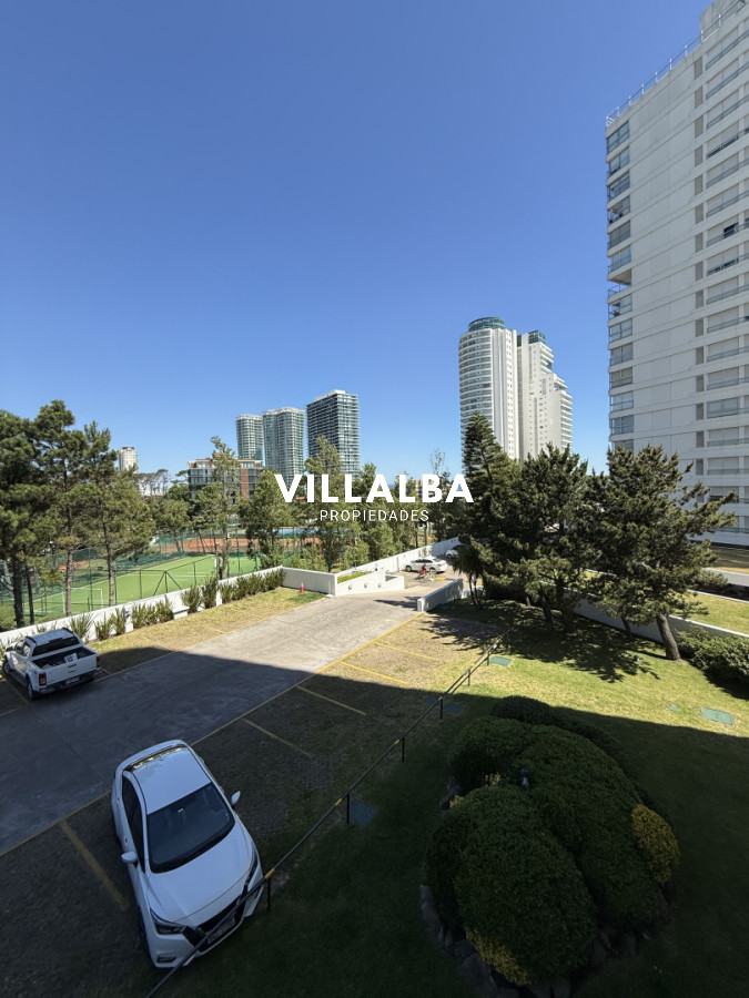 Apartamento ID.4141 - Excelente Apartamento de 3 Dormitorios en Torre Wilson, Frente al Mar