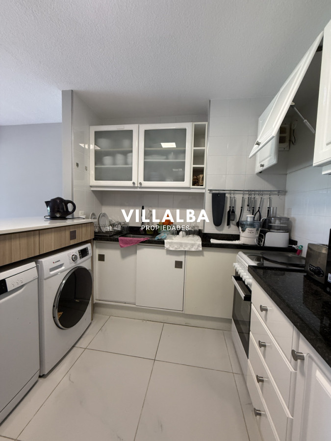 Apartamento ID.4141 - Excelente Apartamento de 3 Dormitorios en Torre Wilson, Frente al Mar