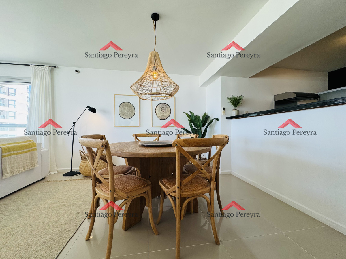 Apartamento ID.14184 - Apartamento primer nivel en venta, 2 dormitorios en suite, amenities completos, a pasos de la playa en piso alto