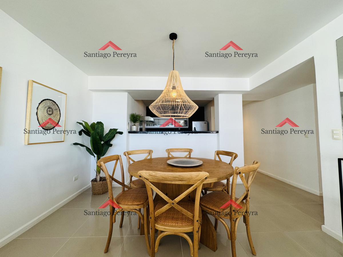 Apartamento ID.14184 - Apartamento primer nivel en venta, 2 dormitorios en suite, amenities completos, a pasos de la playa en piso alto