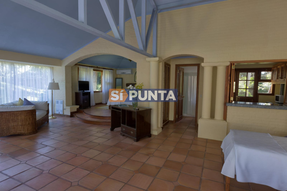 Venta casa en punta del este  - SPT12130C