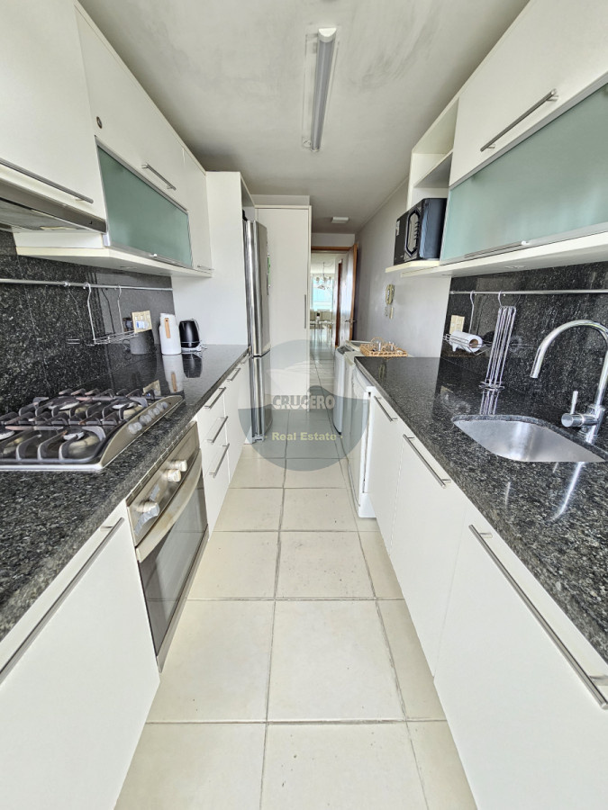 Apartamento ID.6573 - APARTAMENTO EN VENTA 2 DORMITORIOS EN PLAYA MANSA