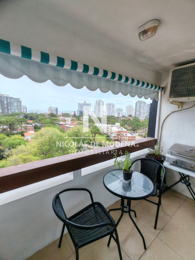 Departamento de 2 dormitorios en venta en Punta del Este - NDM29445A