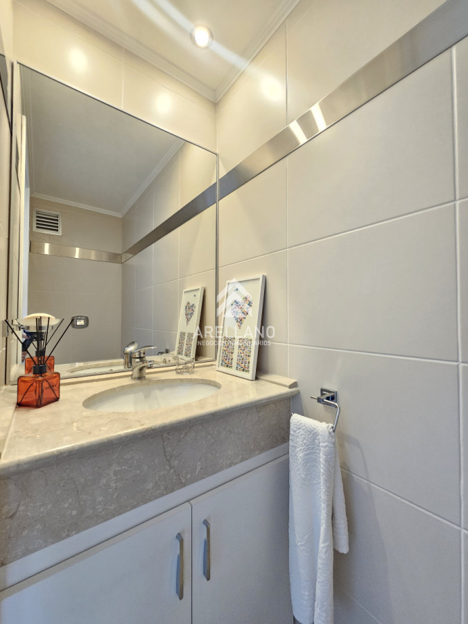 Apartamento ID.5823 - Venta apartamento 3 dormitorios 