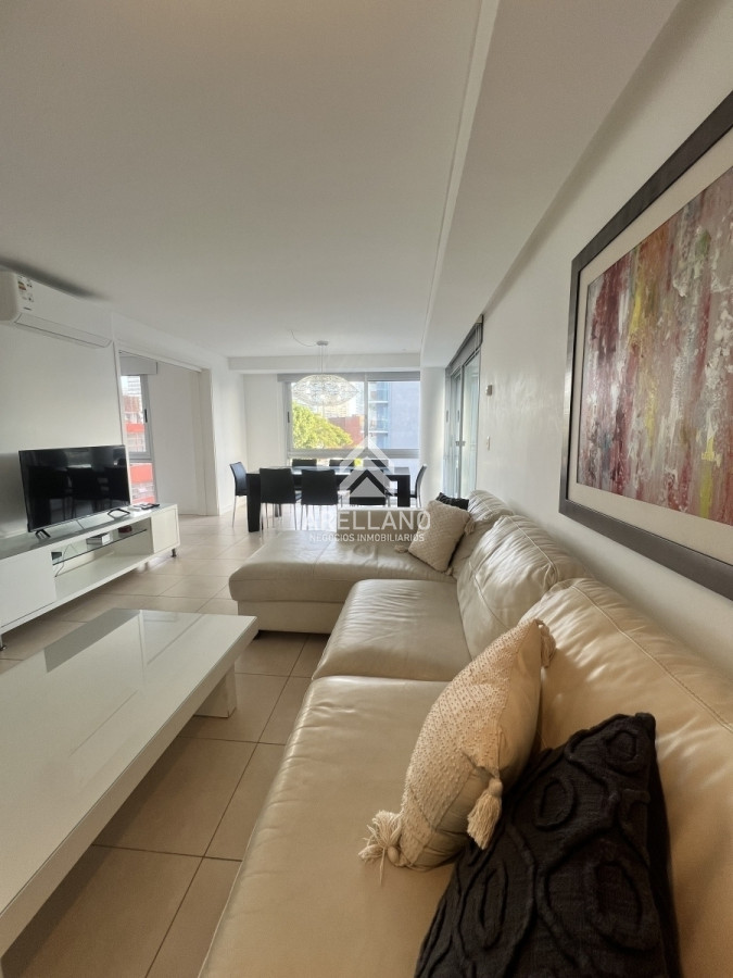 Apartamento ID.3875 - Excelente oportunidad en la zona mas buscada de Punta del Este