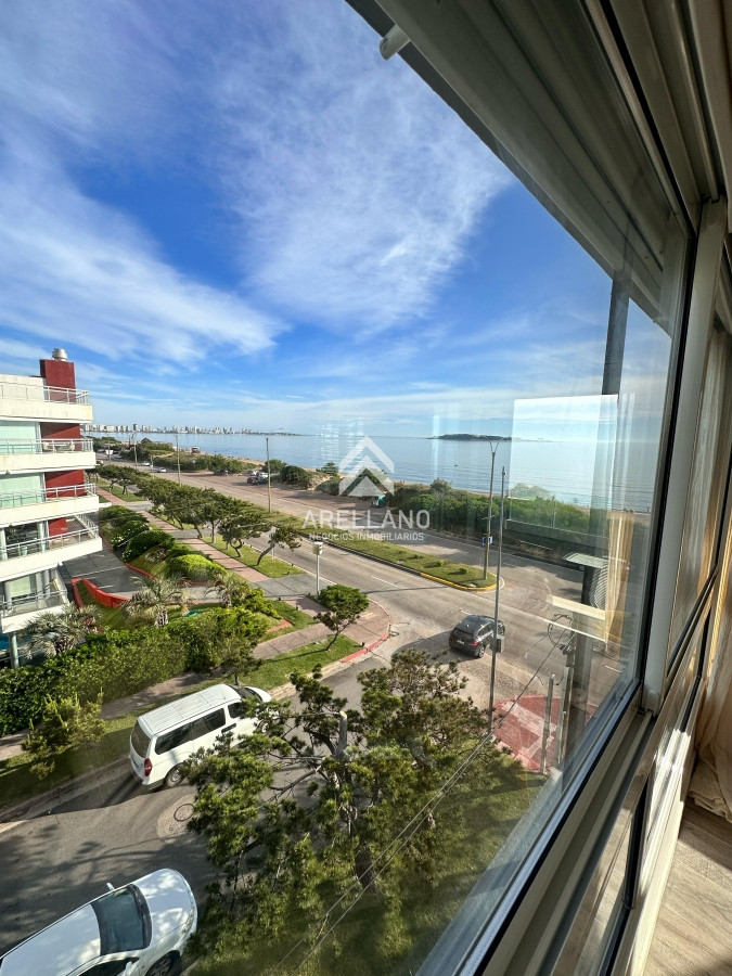 Apartamento ID.3877 - Venta apartamento 3 dormitorios 