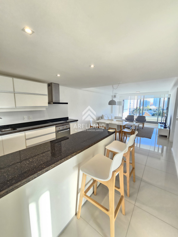 Apartamento ID.4777 - Venta apartamento 2 dormitorios y dependencia 