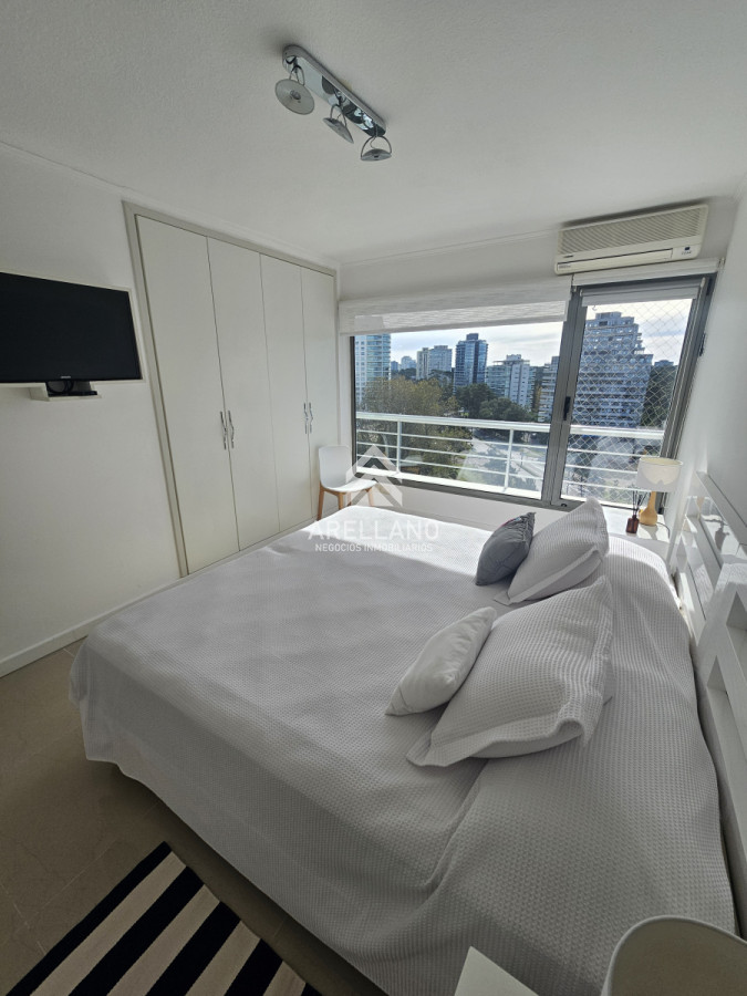 Apartamento ID.5823 - Venta apartamento 3 dormitorios 