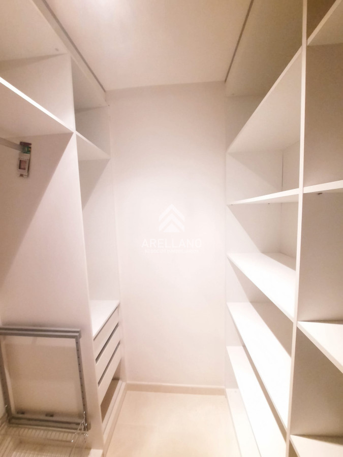 Apartamento ID.6145 - Venta apartamento 3 dormitorios y dependencia 