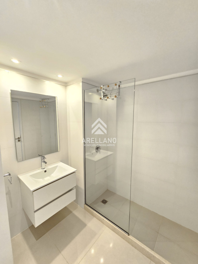 Apartamento ID.4777 - Venta apartamento 2 dormitorios y dependencia 