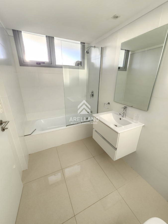 Apartamento ID.4777 - Venta apartamento 2 dormitorios y dependencia 