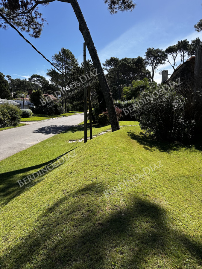 Terreno ID.2930 - Venta terreno punta del este 