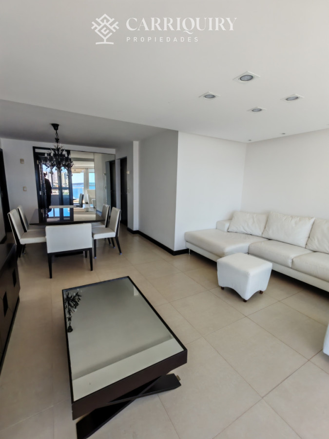 Apartamento ID.9877 - OPORTUNIDAD EN PLAYA MANSA DE 3 DORMITORIOS