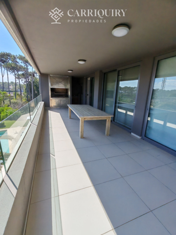 Apartamento ID.10028/Espectacular-apartamento-en-alquiler-en-la-torre-mas-lujosa-de-Punta-del-este - TIBIRON TERRAZAS 3 DORMITORIOS EN SUITE SE VENDE