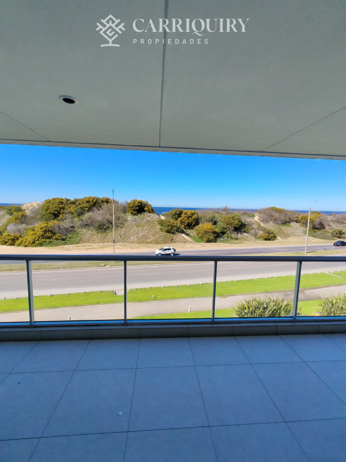 Apartamento ID.9319/-venta-MILLENIUM-TOWER-mansa-frente-al-mar-tres-suites-y-dependencias - BRAVA 28 103