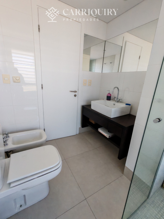 Apartamento ID.9319/-venta-MILLENIUM-TOWER-mansa-frente-al-mar-tres-suites-y-dependencias - BRAVA 28 103