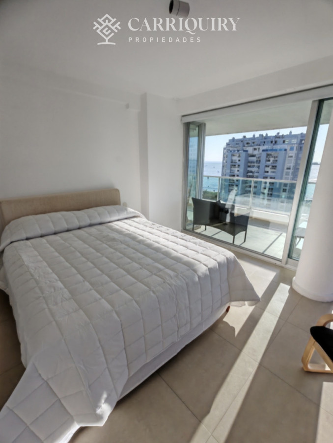 Apartamento ID.9877 - OPORTUNIDAD EN PLAYA MANSA DE 3 DORMITORIOS